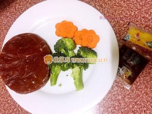 黑胡椒牛排飯的做法