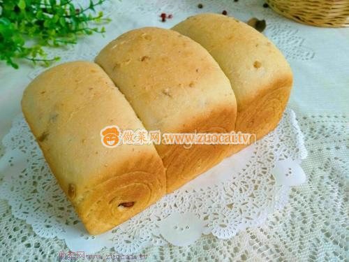 紅豆無(wú)油無(wú)糖全麥土司的做法