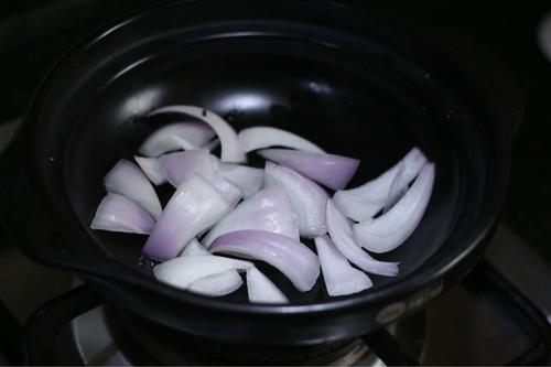 香辣干鍋土豆的做法