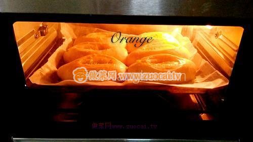 蔥香面包的做法