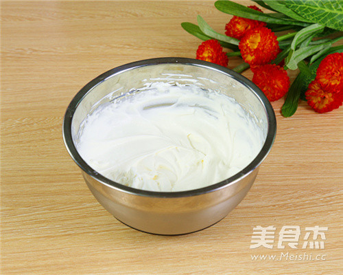清涼冰爽蔓越莓奶油冰淇淋的做法