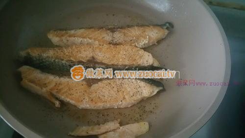 香煎三文魚(yú)的做法