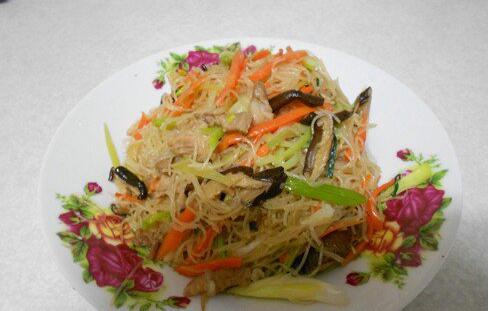 香菇炒米粉怎么做？