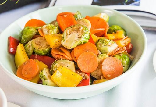 營養(yǎng)均衡的清炒小甘藍怎么做？