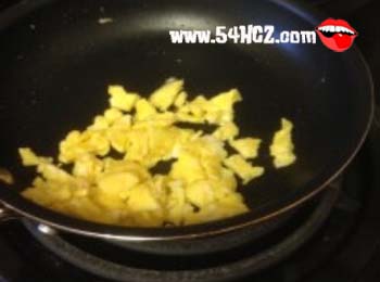 菠蘿飯?jiān)趺醋?