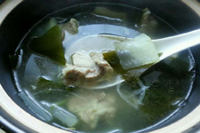 冬瓜海帶排骨湯的做法