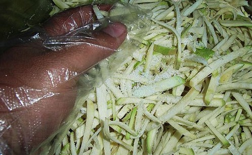 教你生芥菜絲的腌制方法