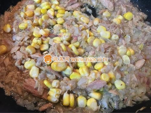 鮪魚玉米蛋炒藜麥飯的做法