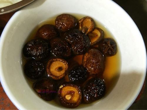 客家蒸蘿卜丸子的做法