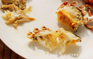 清蒸大閘蟹的吃法圖解，清蒸大閘蟹怎么做好吃