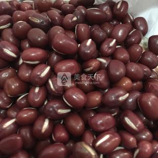 紅豆米仁養(yǎng)生粥