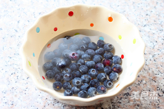 #蘇泊爾季度獎(jiǎng)#藍(lán)莓沙冰的做法