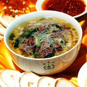 牛羊肉泡饃 牛羊肉泡饃的做法 牛羊肉泡饃的營養(yǎng)價值