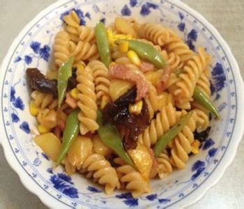 炒意大利面的做法大全 炒意大利面的營養(yǎng)價值 炒意大利面的熱量高嗎