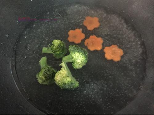 黑胡椒汁牛排的做法