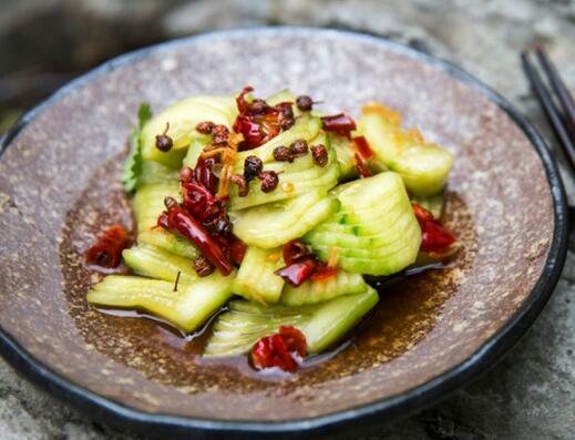 開胃下酒菜油辣醉黃瓜怎么做？