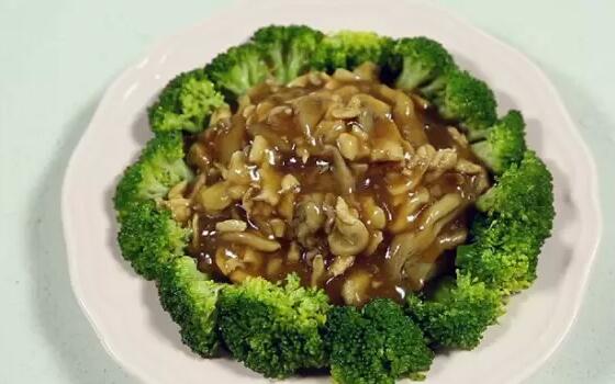 平菇西蘭花怎么做？