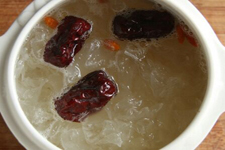 銀耳紅棗湯的做法,銀耳紅棗湯怎么熬,銀耳紅棗湯做法