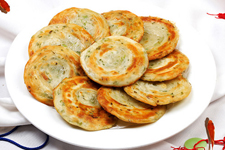 蔥油餅的做法和小竅門(mén)介紹