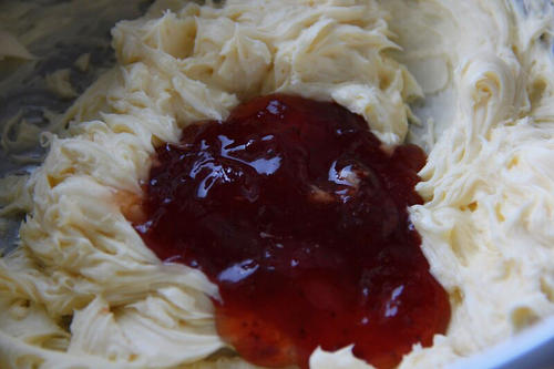 冰涼舒爽冰激凌新吃法比哈根斯達(dá)還好吃！的做法