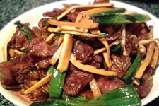 香腸炒什么好吃,香腸的做法