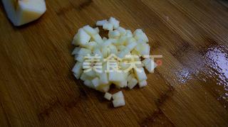 蘋(píng)果酒釀雞蛋羹養(yǎng)顏豐胸必備哦的做法步驟：3