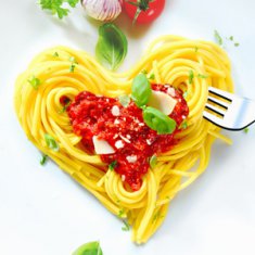 意大利面要泡嗎 意大利面怎么煮熟的快 意大利面要煮多久