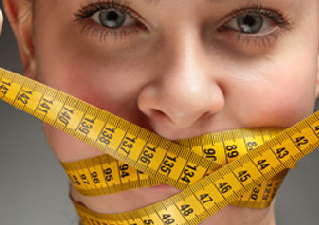 節(jié)食減肥有哪些利與弊？要科學(xué)健康減肥