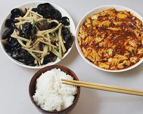 “少吃米飯多吃菜”有利健康嗎？