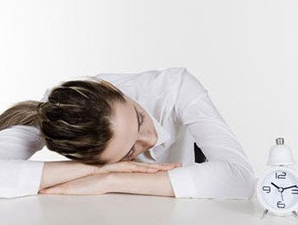 5個(gè)熬夜不顯老的妙招 如何做避免因熬夜而衰老