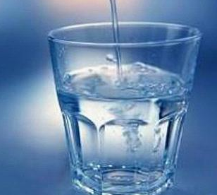 冬季護(hù)膚 讓你皮膚更滋潤的小常識