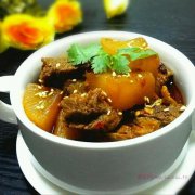蘿卜燉牛腩的做法