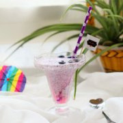 藍(lán)莓沙冰的做法