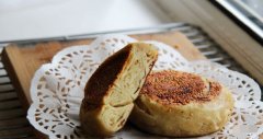 芝麻發(fā)面餅的做法視頻