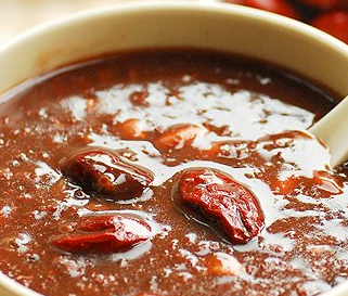 四紅補血養(yǎng)顏粥的家常做法 四紅補血粥的營養(yǎng)價值