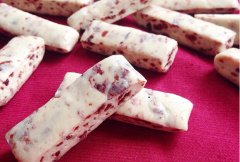 蔓越莓牛軋?zhí)堑淖龇ㄒ曨l