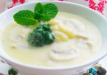 奶油西蘭花蘑菇濃湯的做法視頻