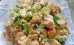 豆腐丁的做法視頻