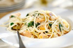 奶油蒜香鮭魚(yú)意大利面