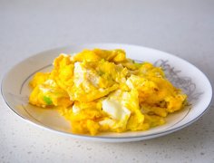 香油炒雞蛋