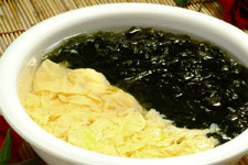 魚(yú)丸紫菜煲怎么做