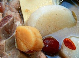 當(dāng)季養(yǎng)生：淮山元貝排骨湯的做法視頻