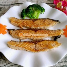 香煎三文魚(yú)的做法