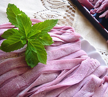 手搟面如何做的營養(yǎng)好吃還好看 筋道滑彈手搟面的家常做法大全