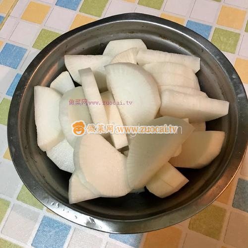 排骨蘿卜湯的做法