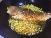 紅燒香菇大黃魚(yú)的做法步驟7