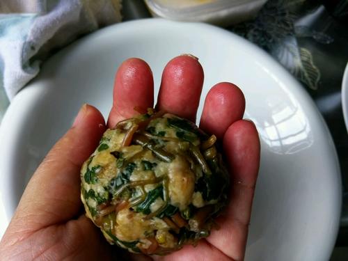 馬齒莧團(tuán)子的做法