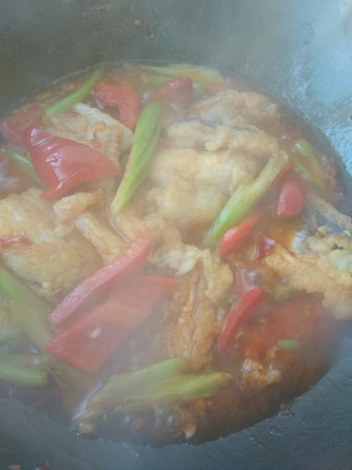 干鍋魚(yú)片的做法