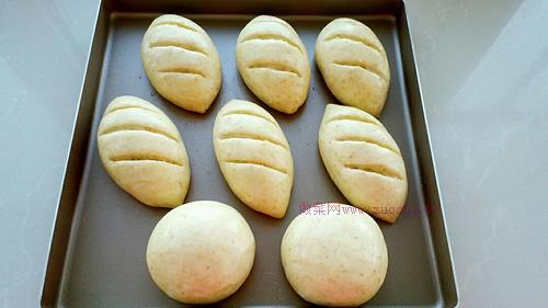 全麥軟面包的做法