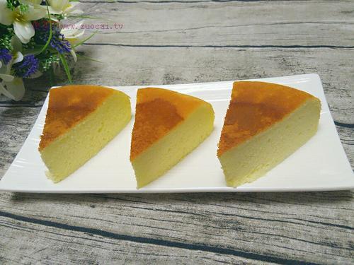 電飯煲戚風(fēng)蛋糕的做法